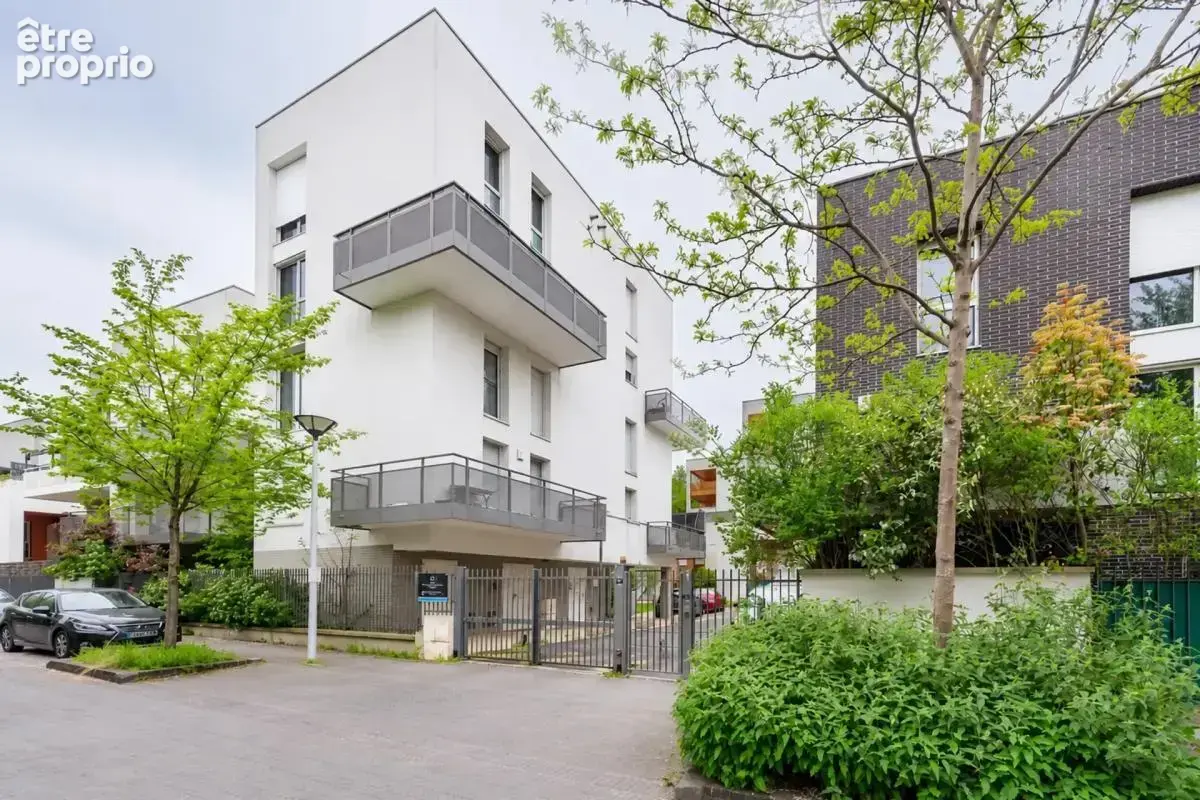 Duplex lumineux 4 pièces à Stains avec extérieurs - photo 18