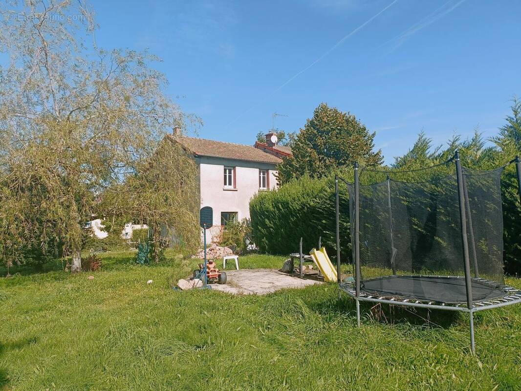 Photo 1 - Maison à CHAUFFAILLES