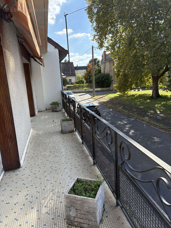 Maison à CHATELLERAULT