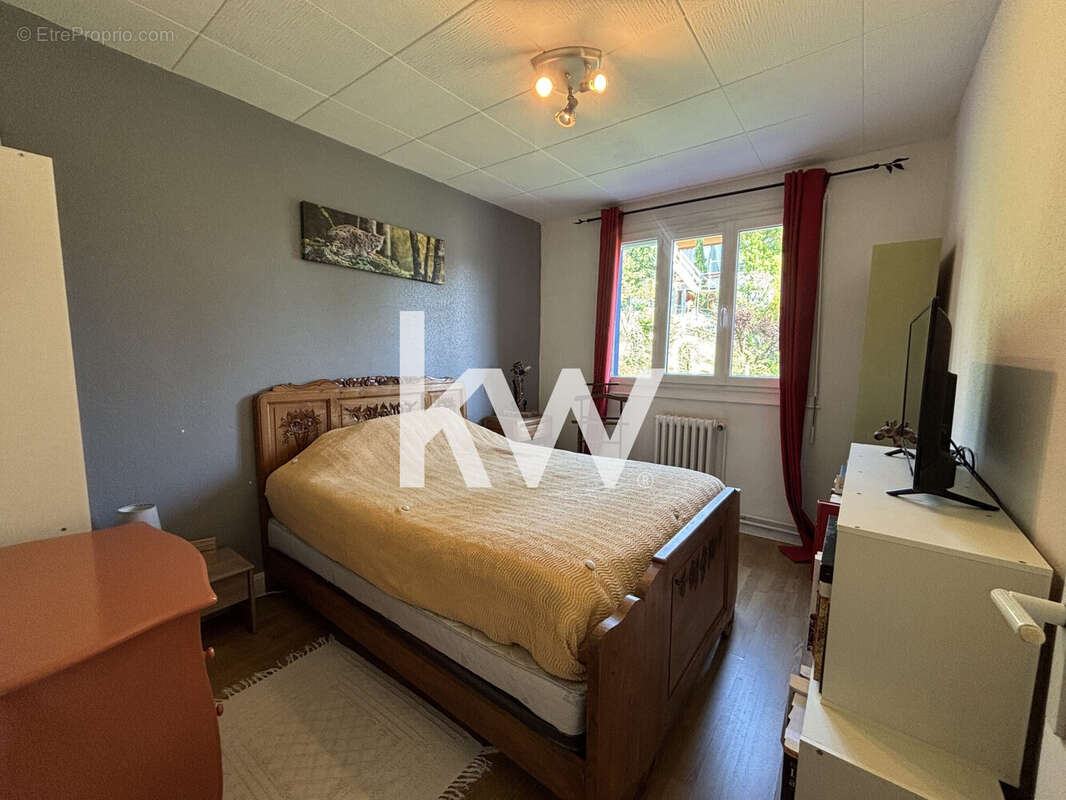 Appartement 66 m² à Saint-Priest-En-Jarez  - photo 5