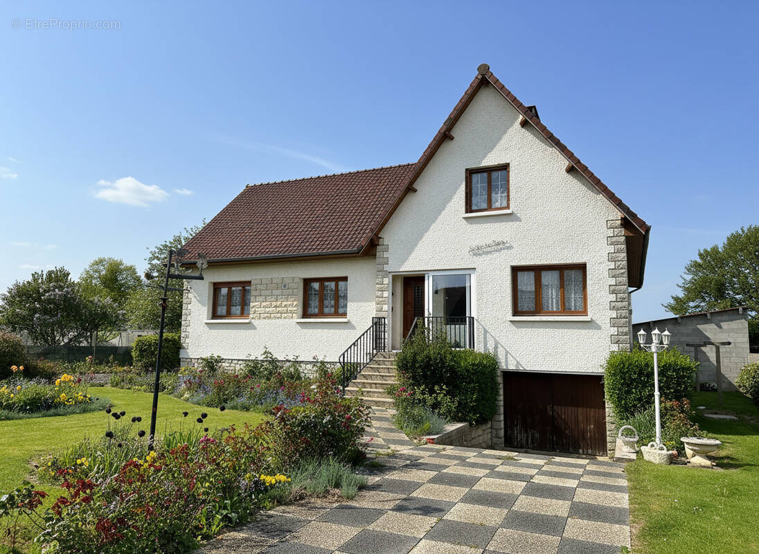 Maison à ULLY-SAINT-GEORGES