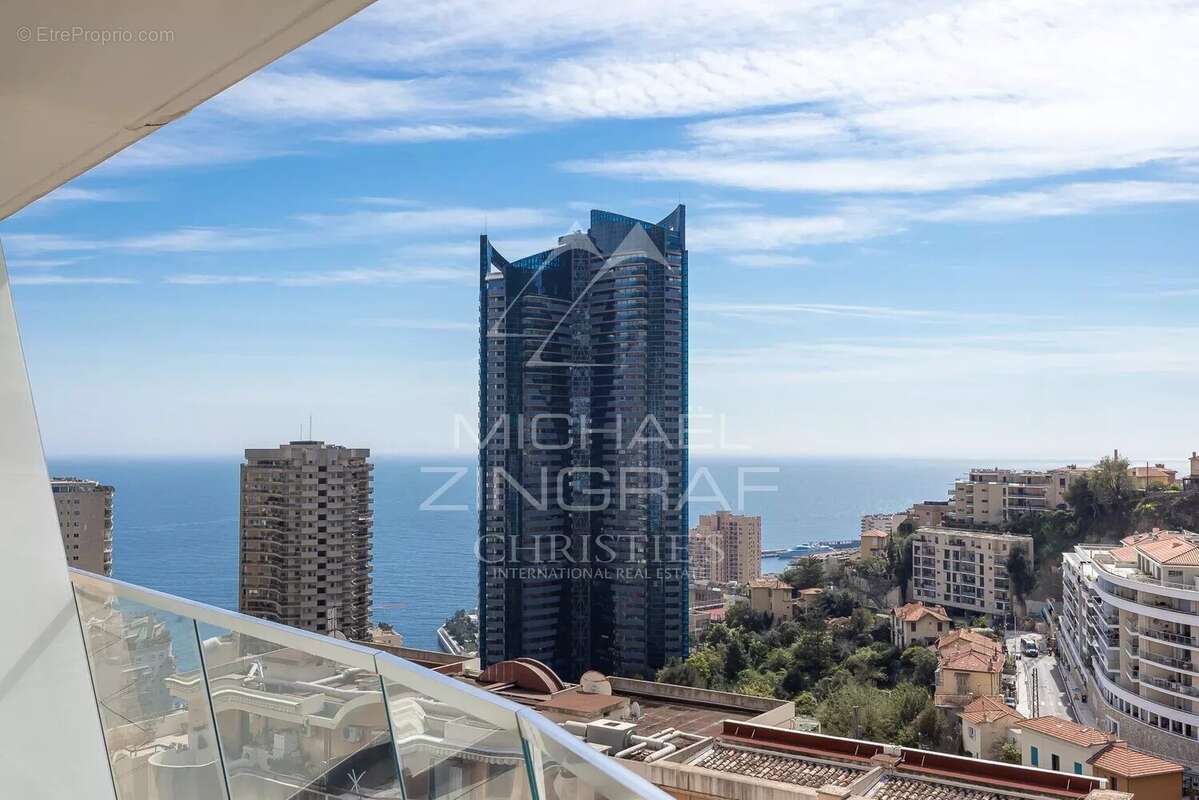 Appartement à BEAUSOLEIL