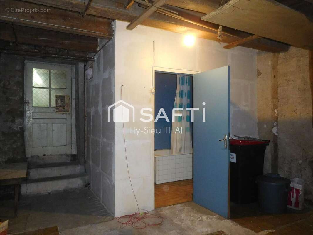 Photo 4 - Maison à MONTREAL-LA-CLUSE