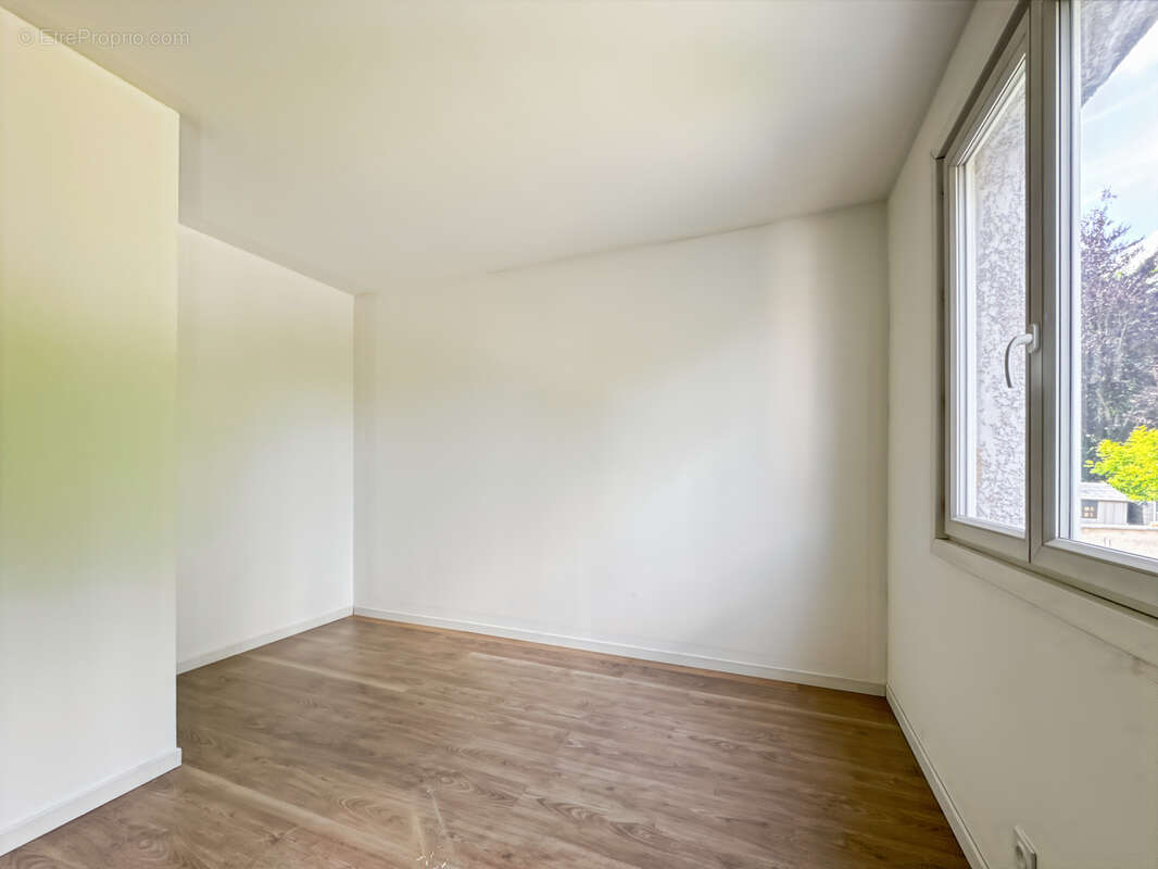 Maison à RILLIEUX-LA-PAPE