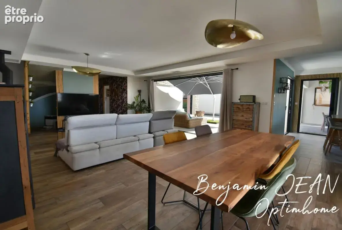 Exclusivité : Maison récente F4/F5 avec piscine et garage - photo 15