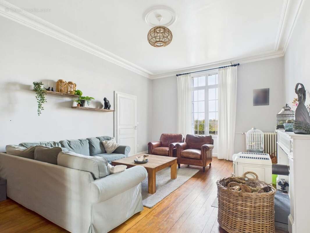 Maison à SAINT-MEARD-DE-DRONE