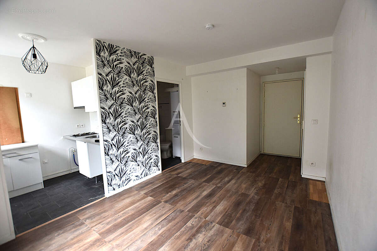 Appartement à SAVIGNY-LE-TEMPLE