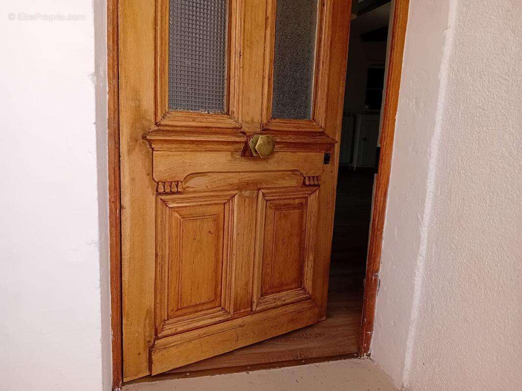 Immeuble 9 pièces  2 maisons - photo 12