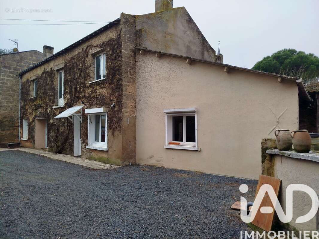 Photo 4 - Maison à BROSSAY