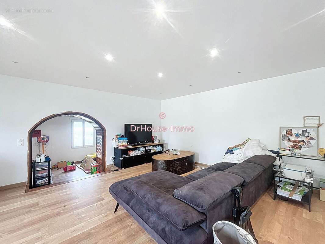 Maison à CHATEAU-LA-VALLIERE