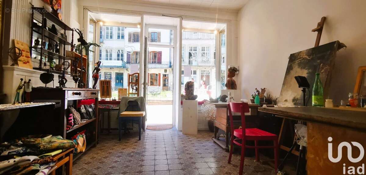 Photo 4 - Commerce à PLOMBIERES-LES-BAINS