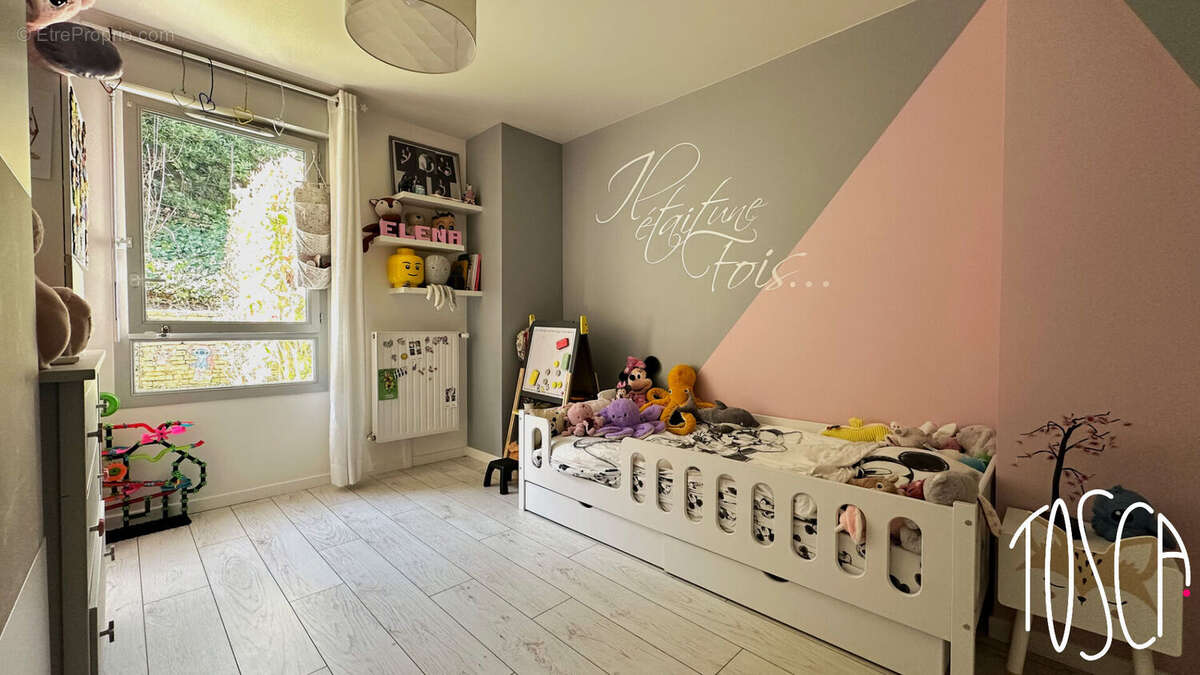 Appartement à THIAIS