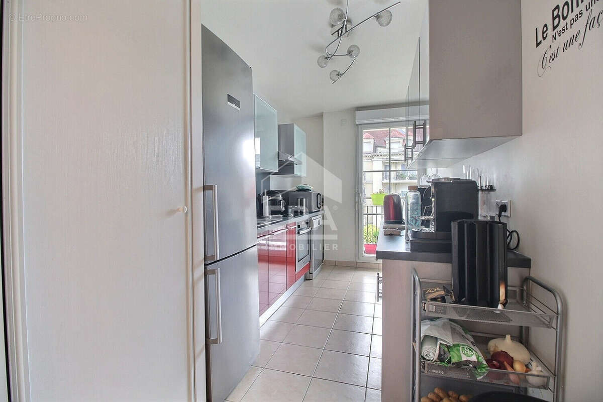 Appartement à LE PLESSIS-ROBINSON