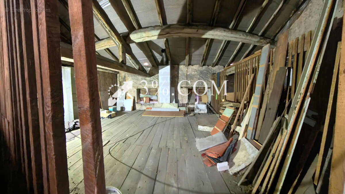 Appartement à FOUG