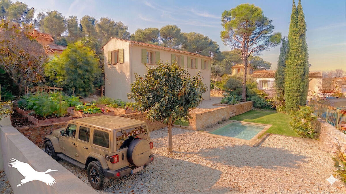 Maison à MARSEILLE-9E