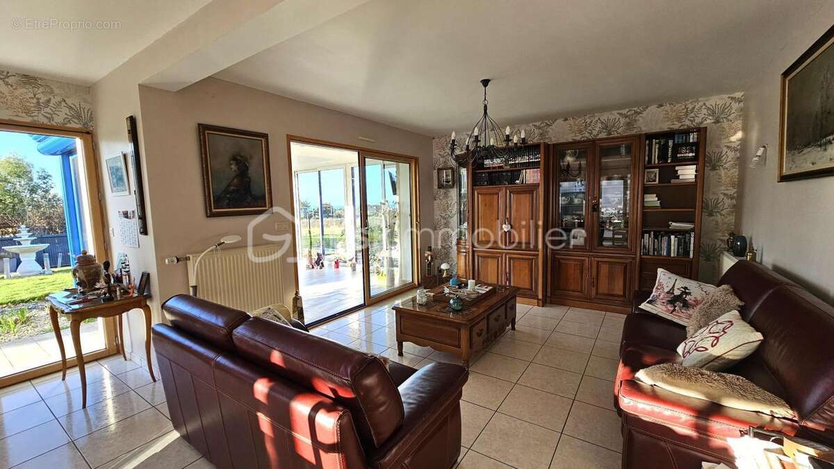 Maison à PLANGUENOUAL