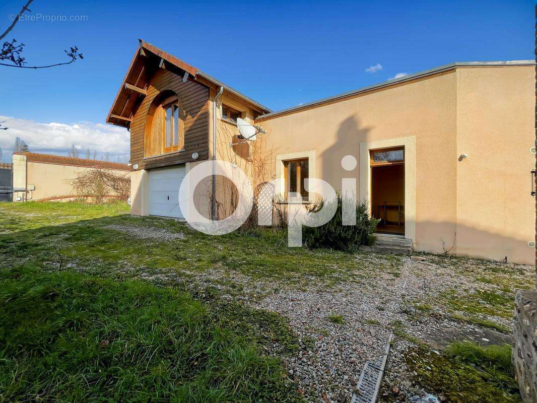 Maison à GLISOLLES