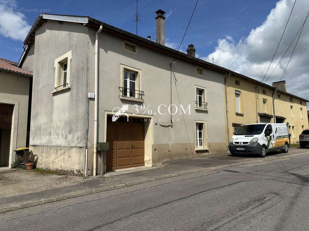 Maison à PAREY-SOUS-MONTFORT