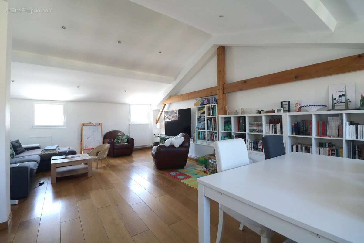 Appartement à VERSAILLES