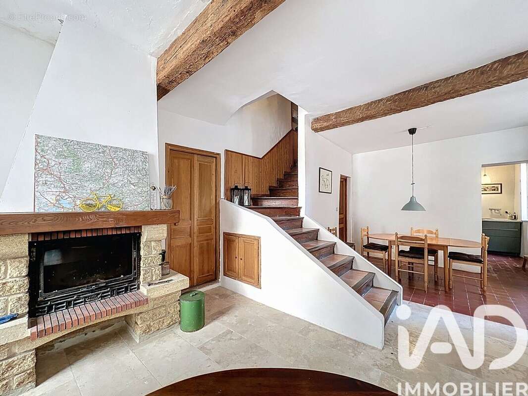 Photo 2 - Maison à MALAUCENE