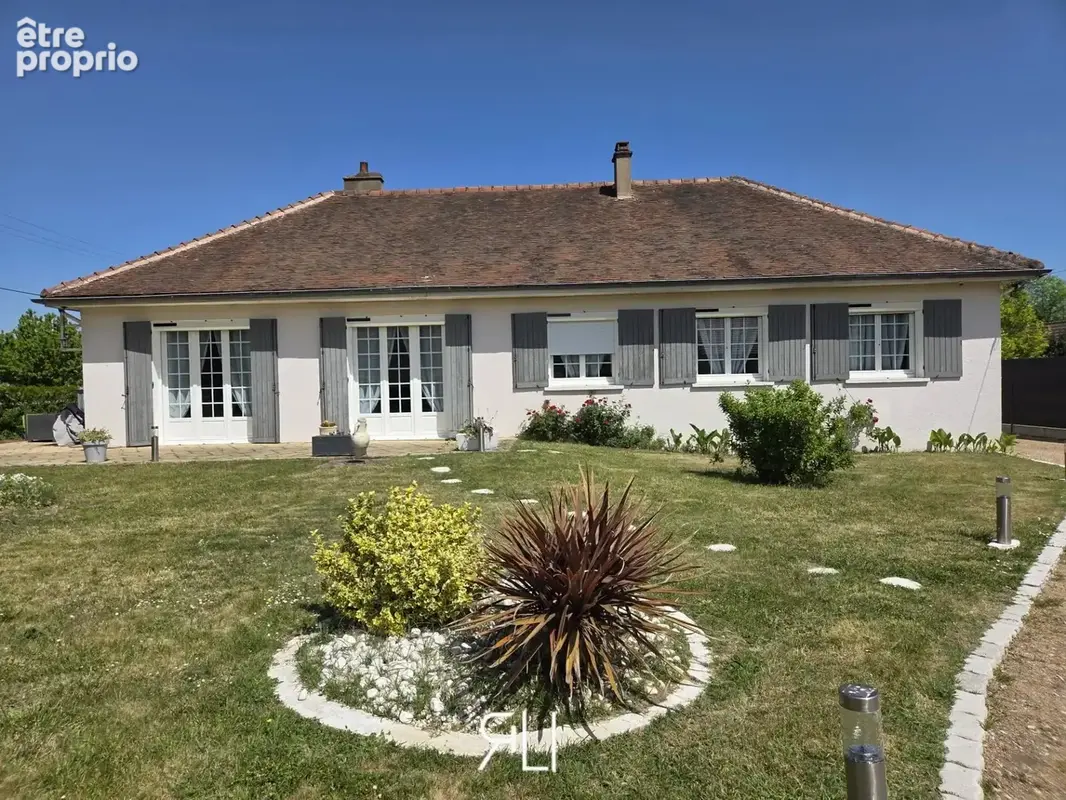 Maison de plain-pied, beau jardin - photo 9