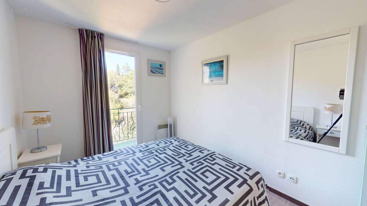 Appartement à GREOUX-LES-BAINS