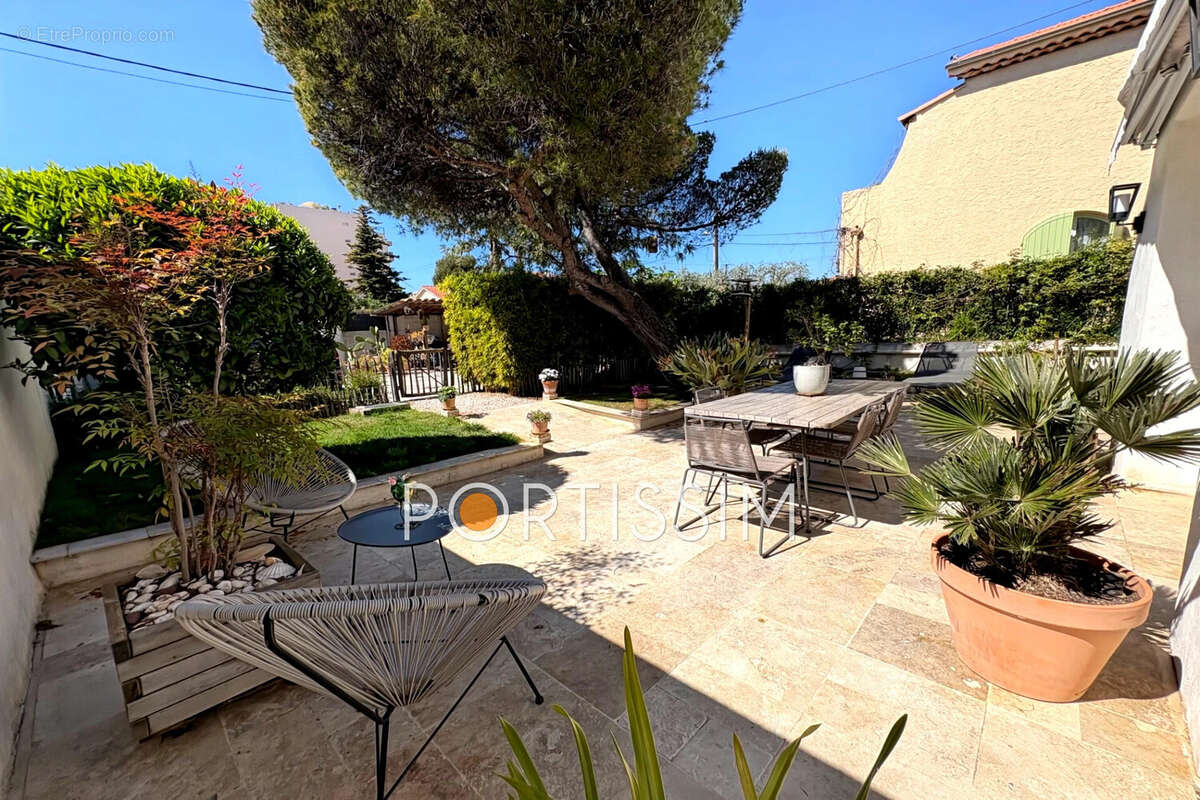 Maison à CAGNES-SUR-MER