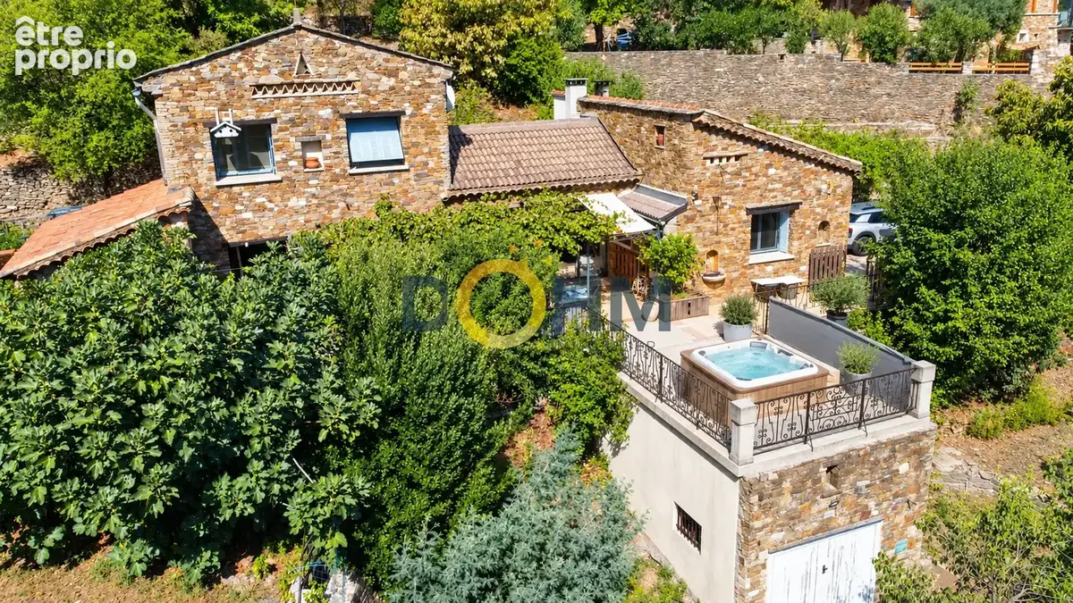 Maison à SENECHAS