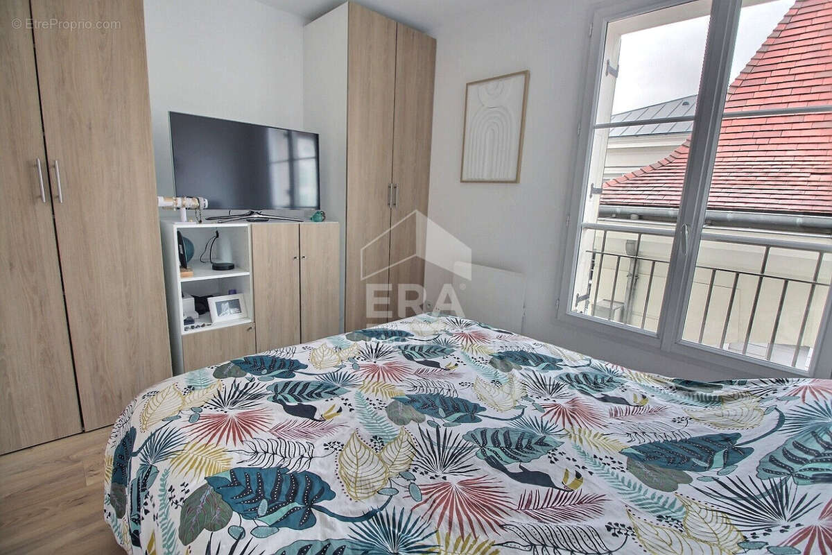 Appartement à LE PLESSIS-ROBINSON