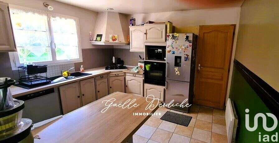 Maison 168 m² à Chevannes  - photo 6