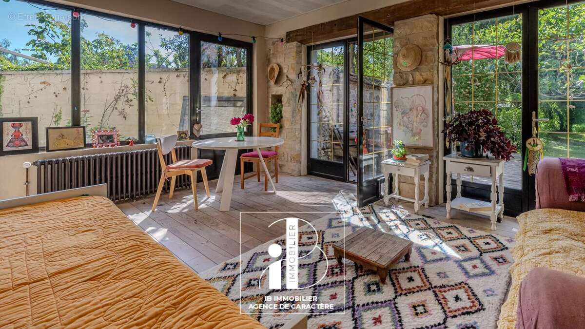 Maison à BOURRON-MARLOTTE