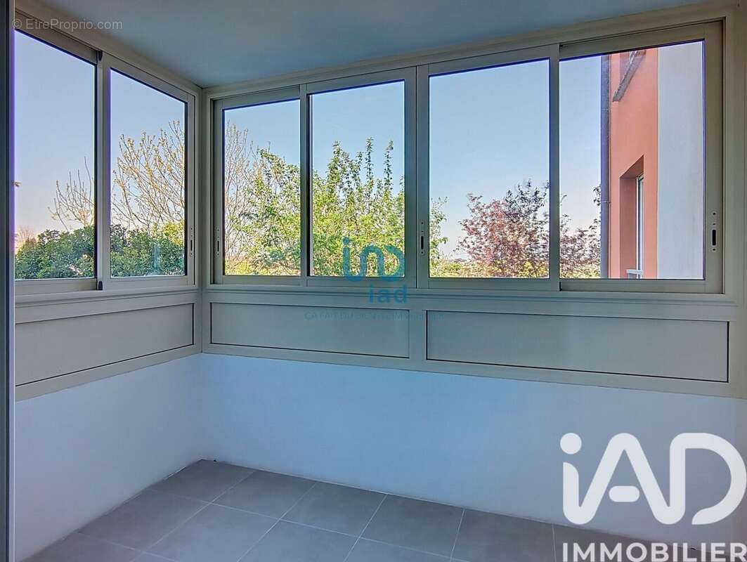 Photo 5 - Appartement à LIEUSAINT