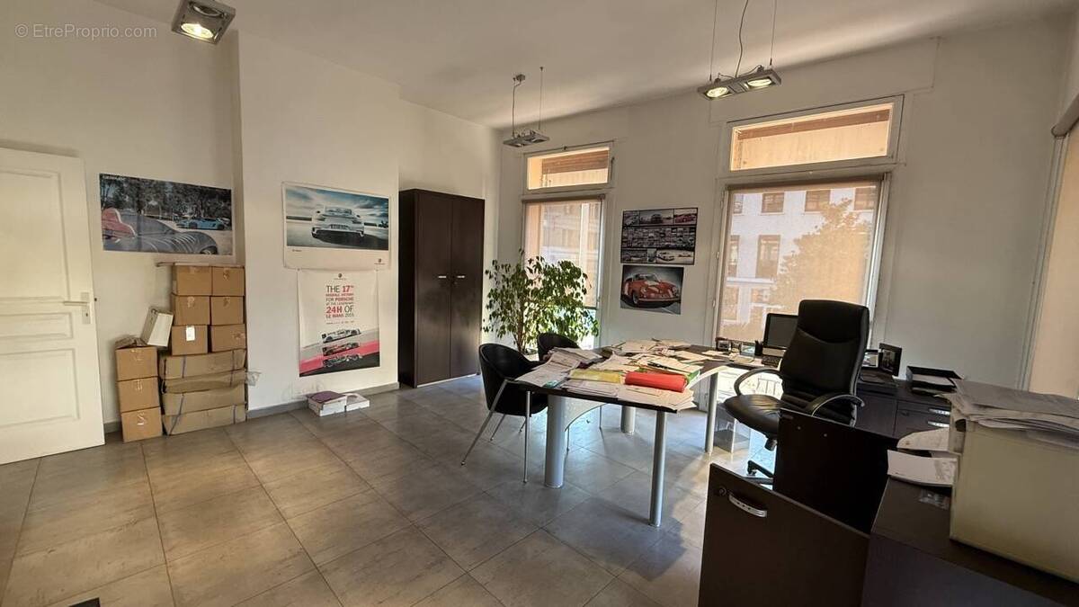 Autre à SAINT-RAPHAEL