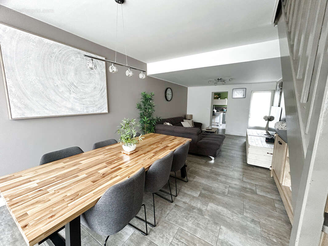 Maison à HENIN-BEAUMONT