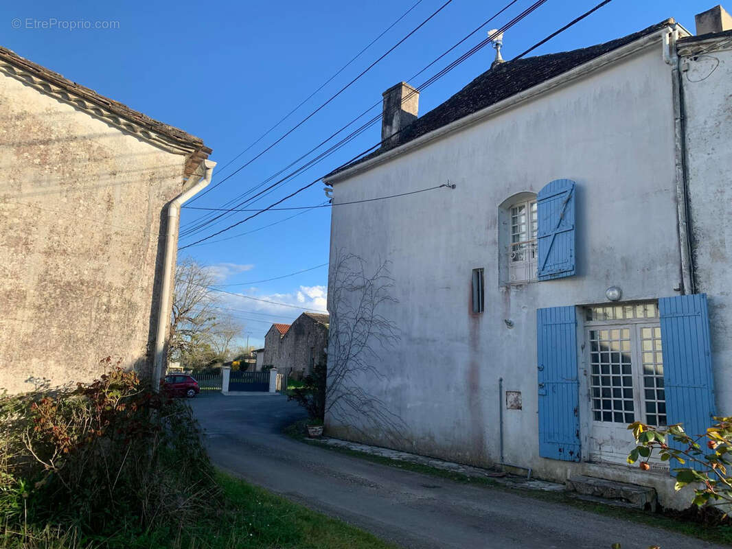Maison à PELLEGRUE