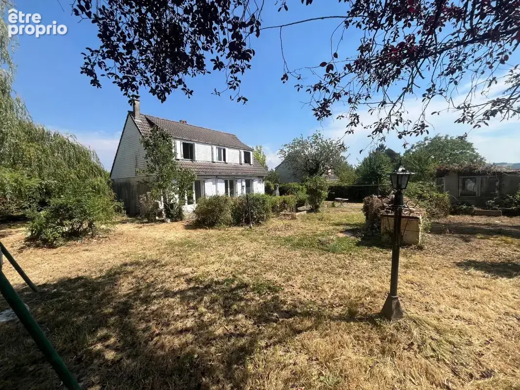 Maison 4 chambres à ST CLAIR DE LA TOUR (38110) - photo 2