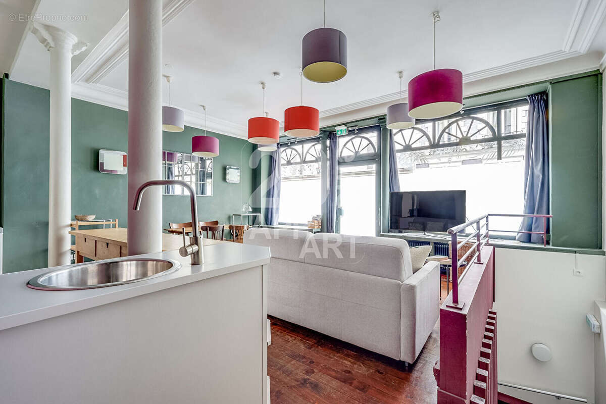 Appartement à PARIS-20E