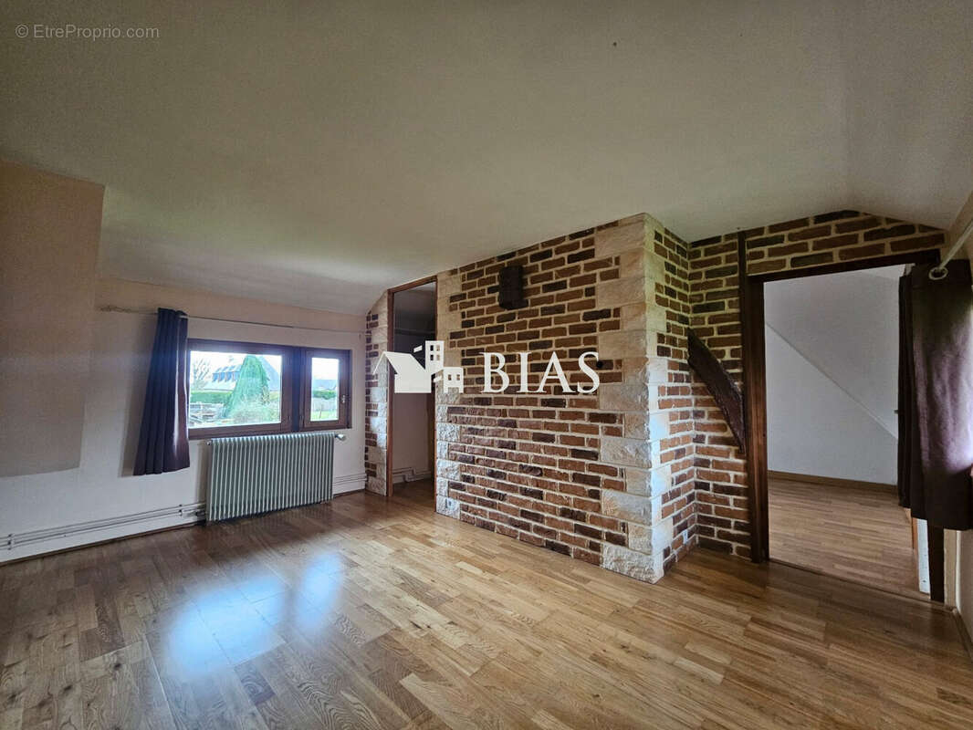 Maison à LE NEUBOURG