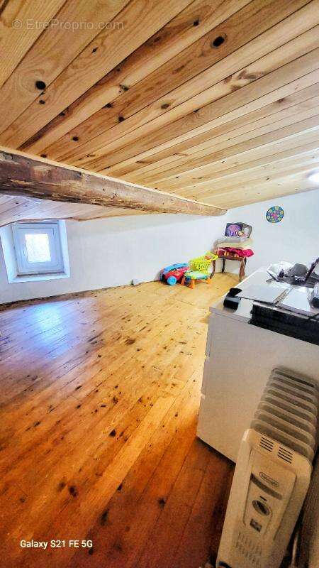 Maison à MONTFORT-SUR-BOULZANE