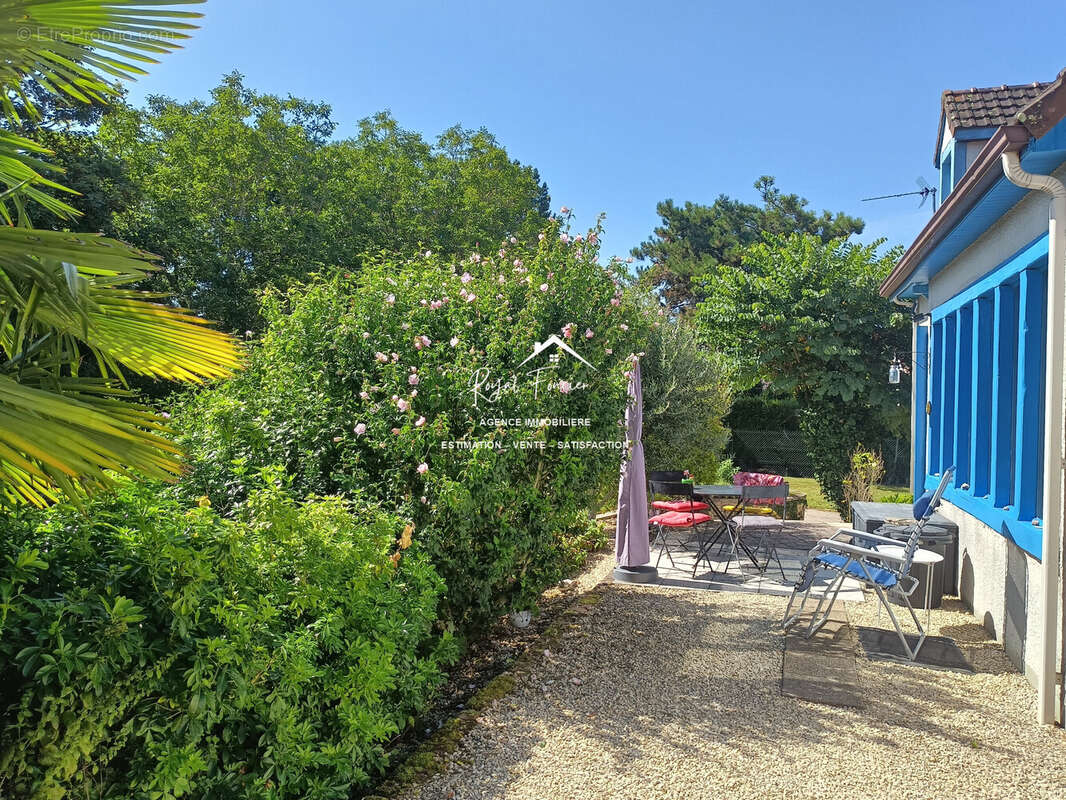 Maison à CHATELLERAULT