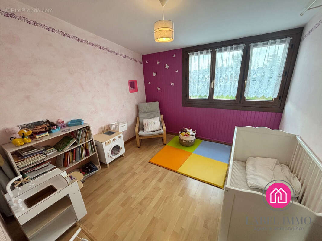 Maison à DOUCHY-LES-MINES