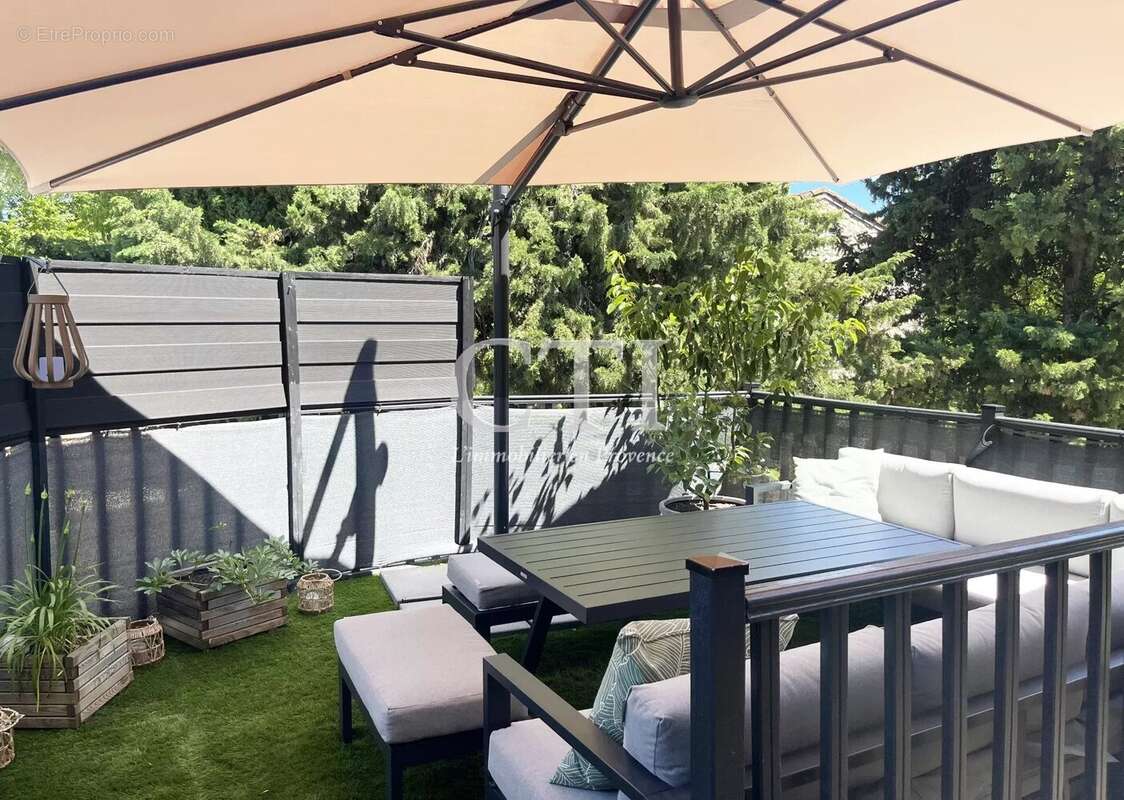 Maison à VAISON-LA-ROMAINE