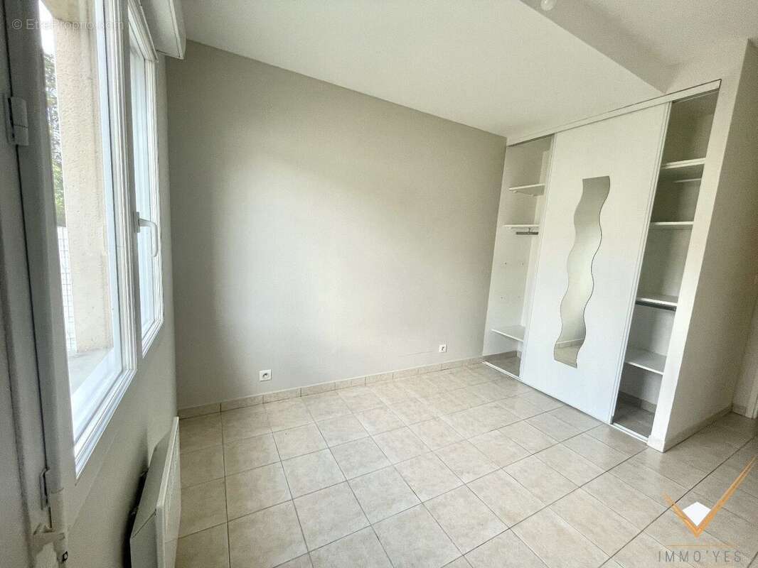 Appartement à FROUZINS
