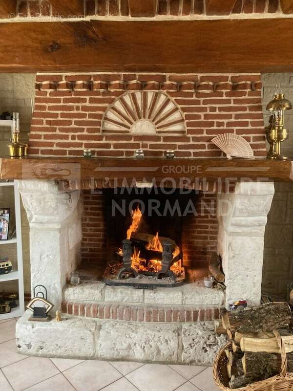 Maison à PONT-DE-L&#039;ARCHE