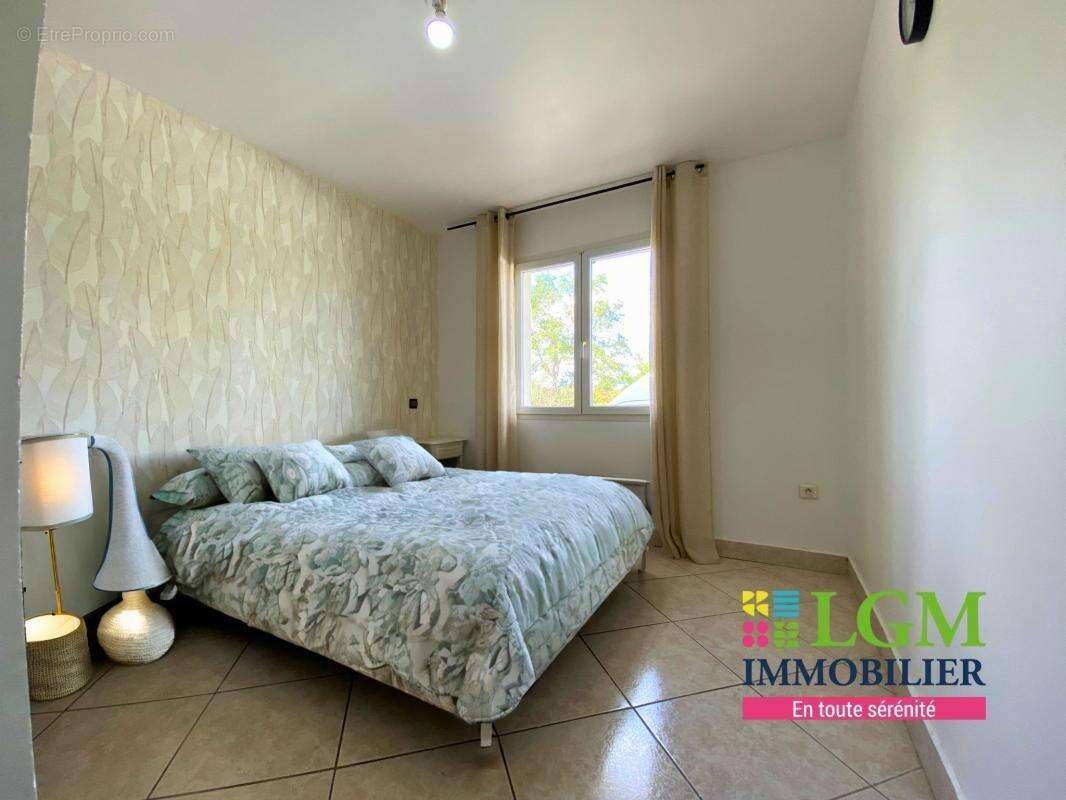 Maison à LABASTIDE-SAINT-PIERRE