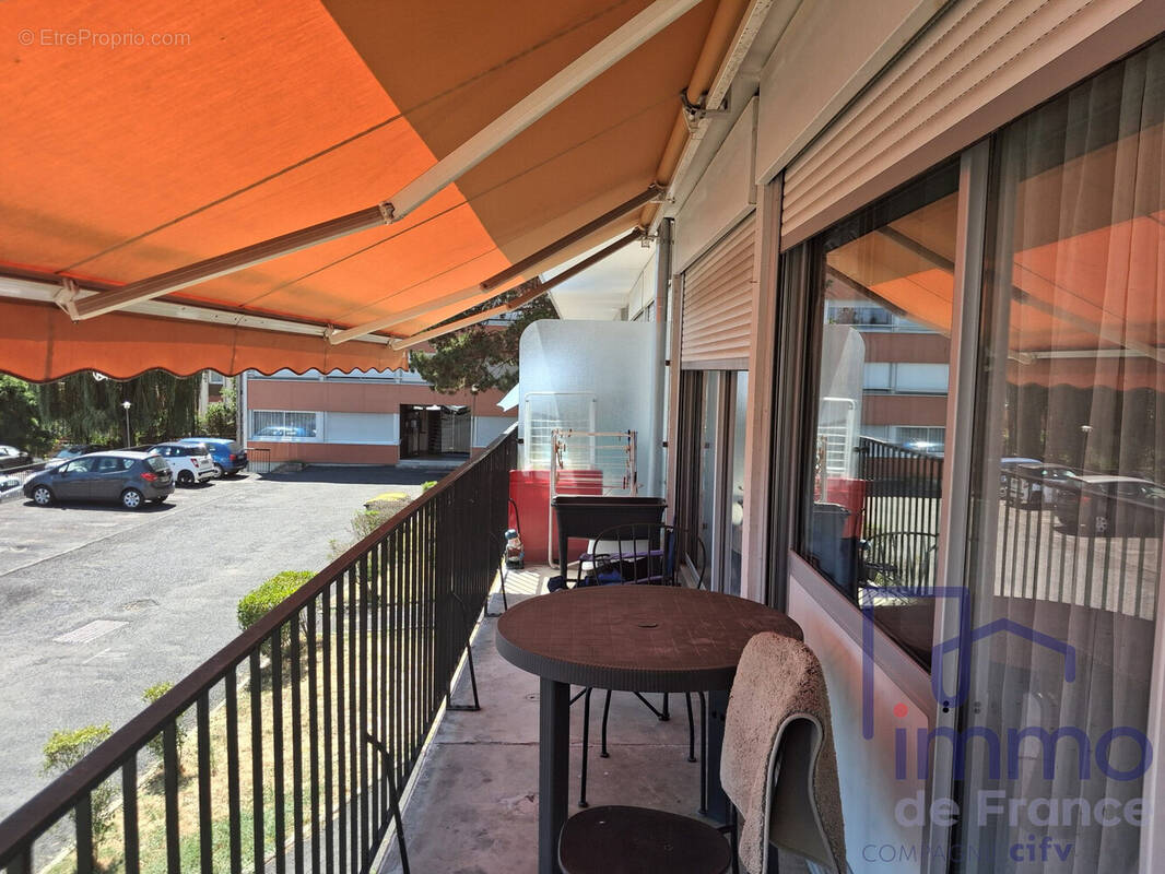 Appartement à VALS-PRES-LE-PUY