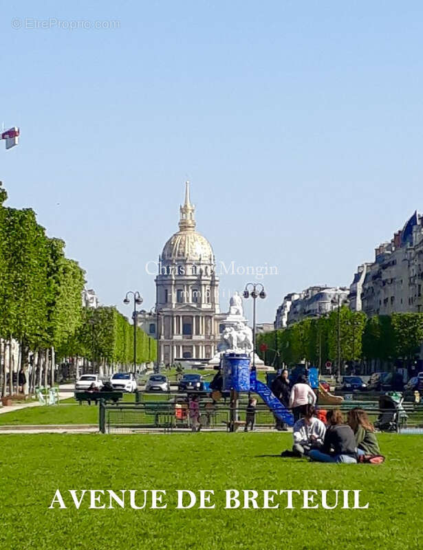 Appartement à PARIS-15E