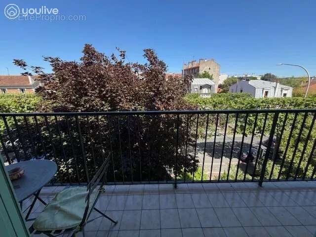Appartement à LE PERREUX-SUR-MARNE