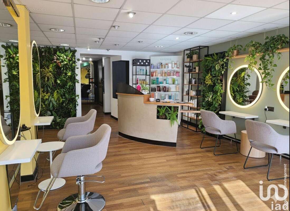 Photo 2 - Commerce à LE MANS