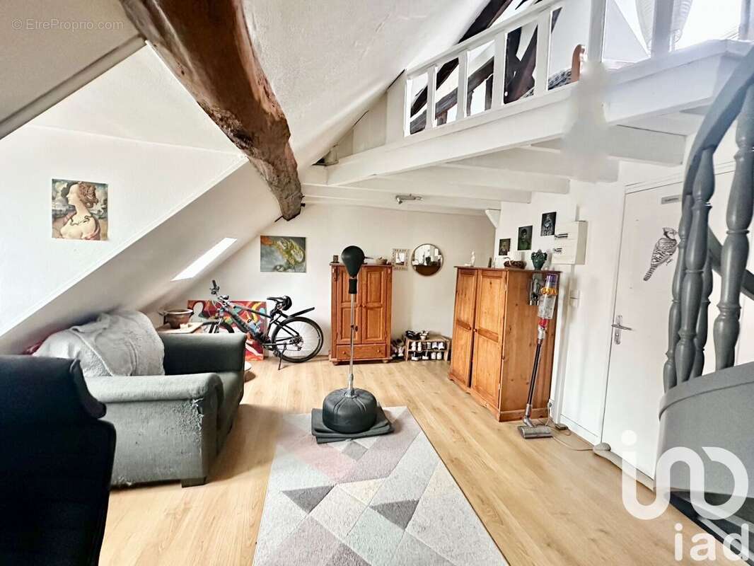 Photo 2 - Appartement à COMPIEGNE